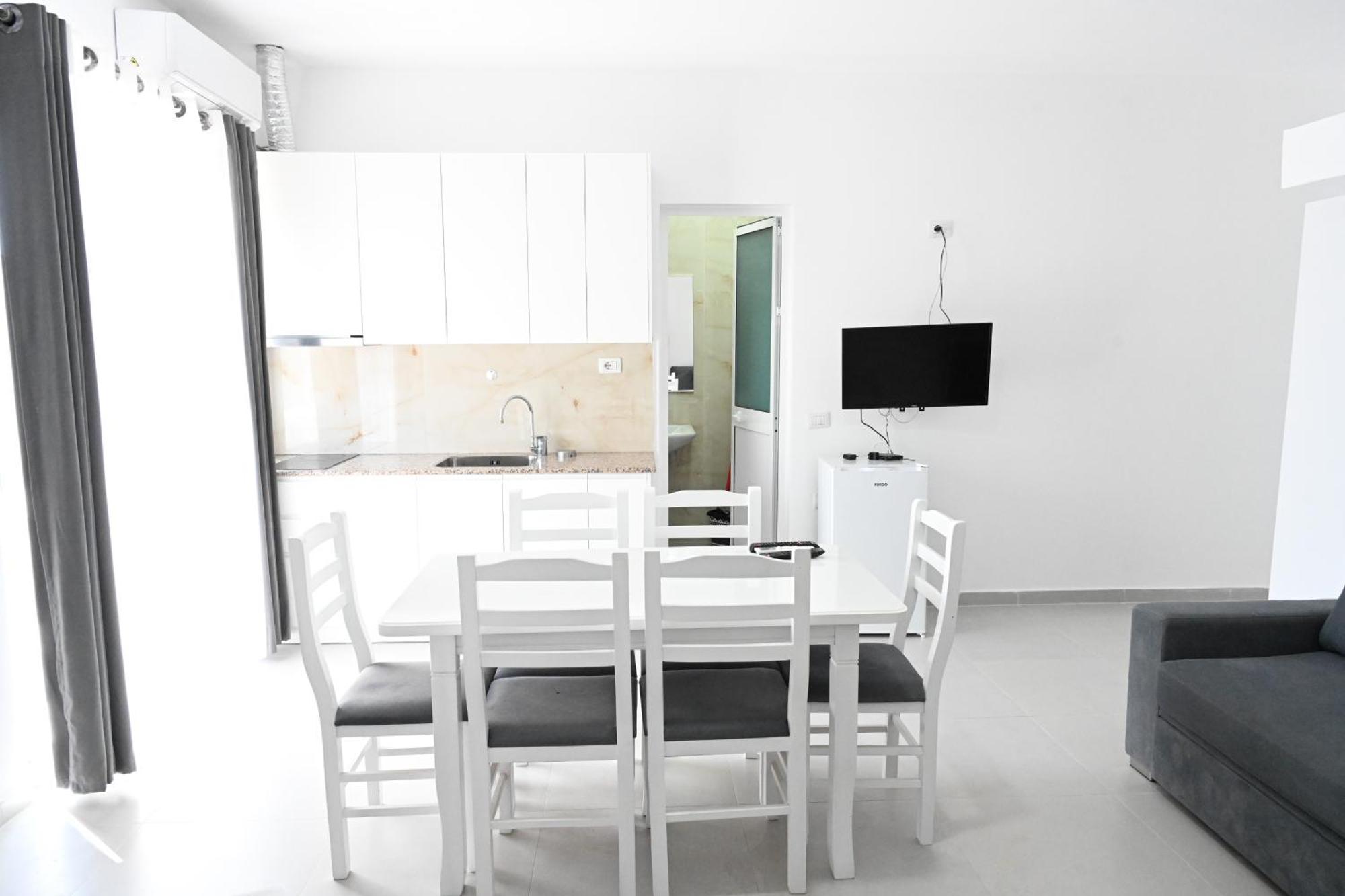Tafi & Art Space Apartment