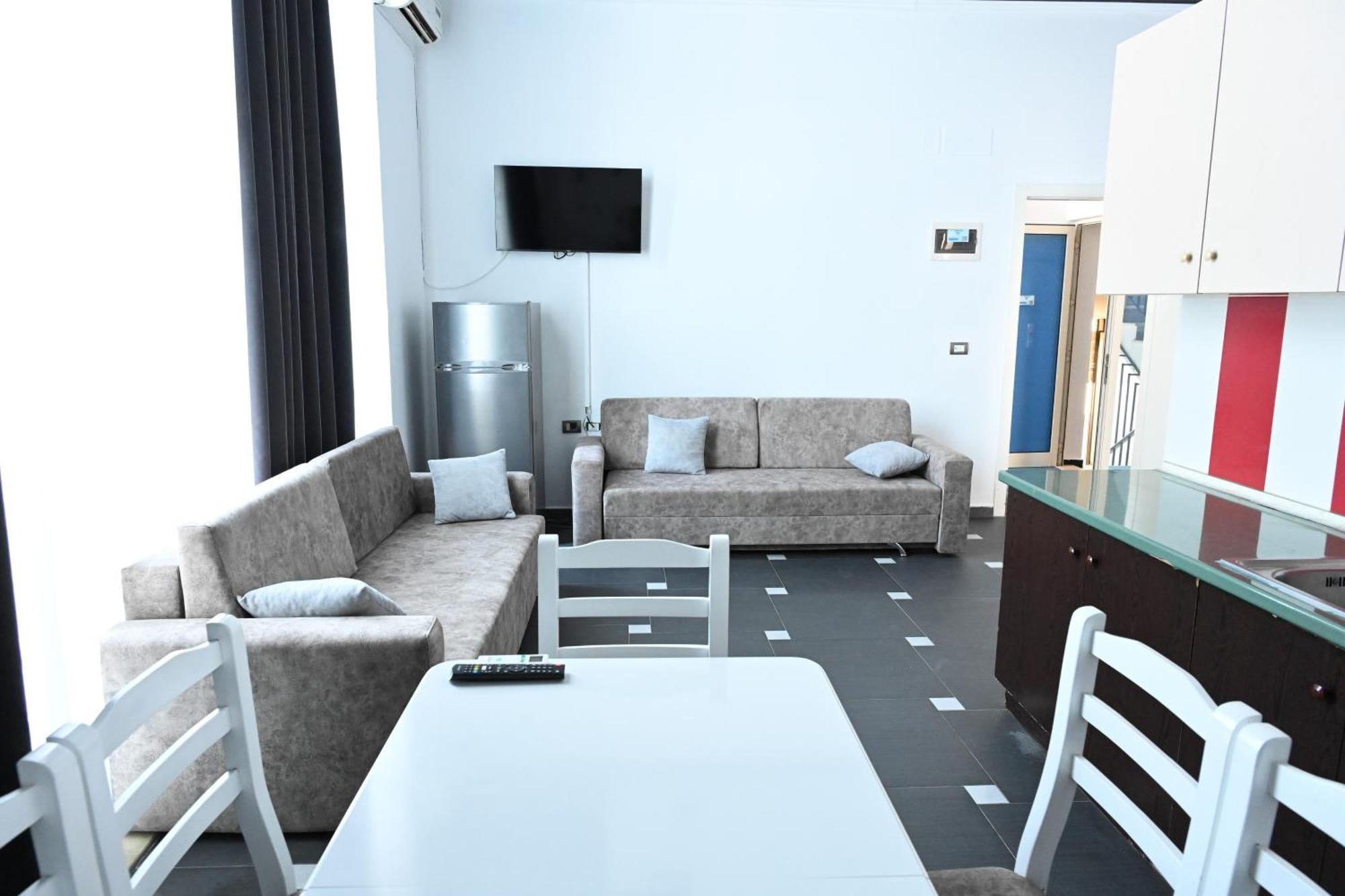 Tafi & Art Space Apartment