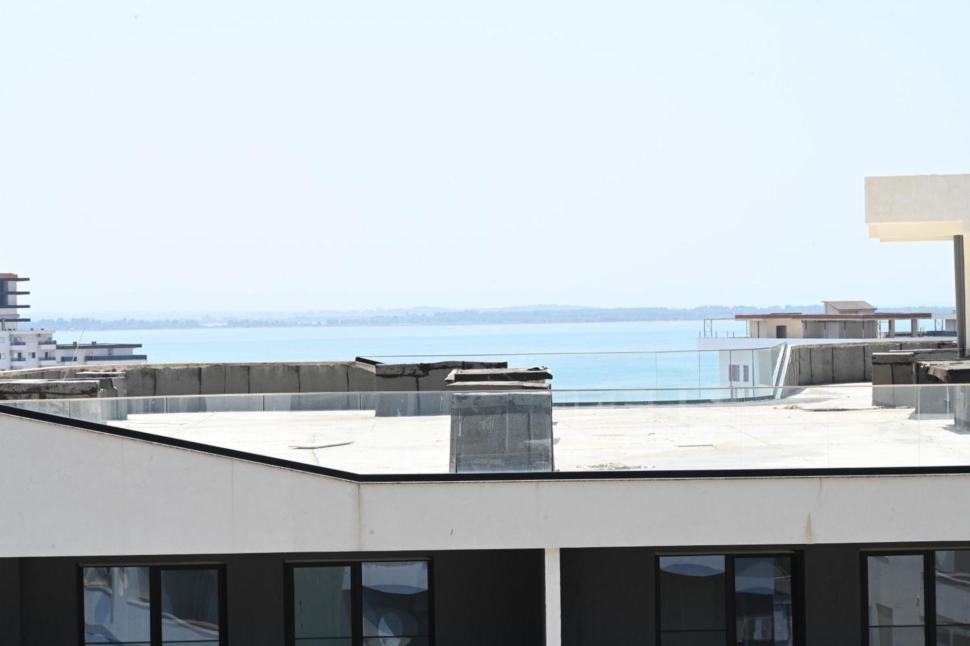 Tafi & Art Space Apartment Shëngjin